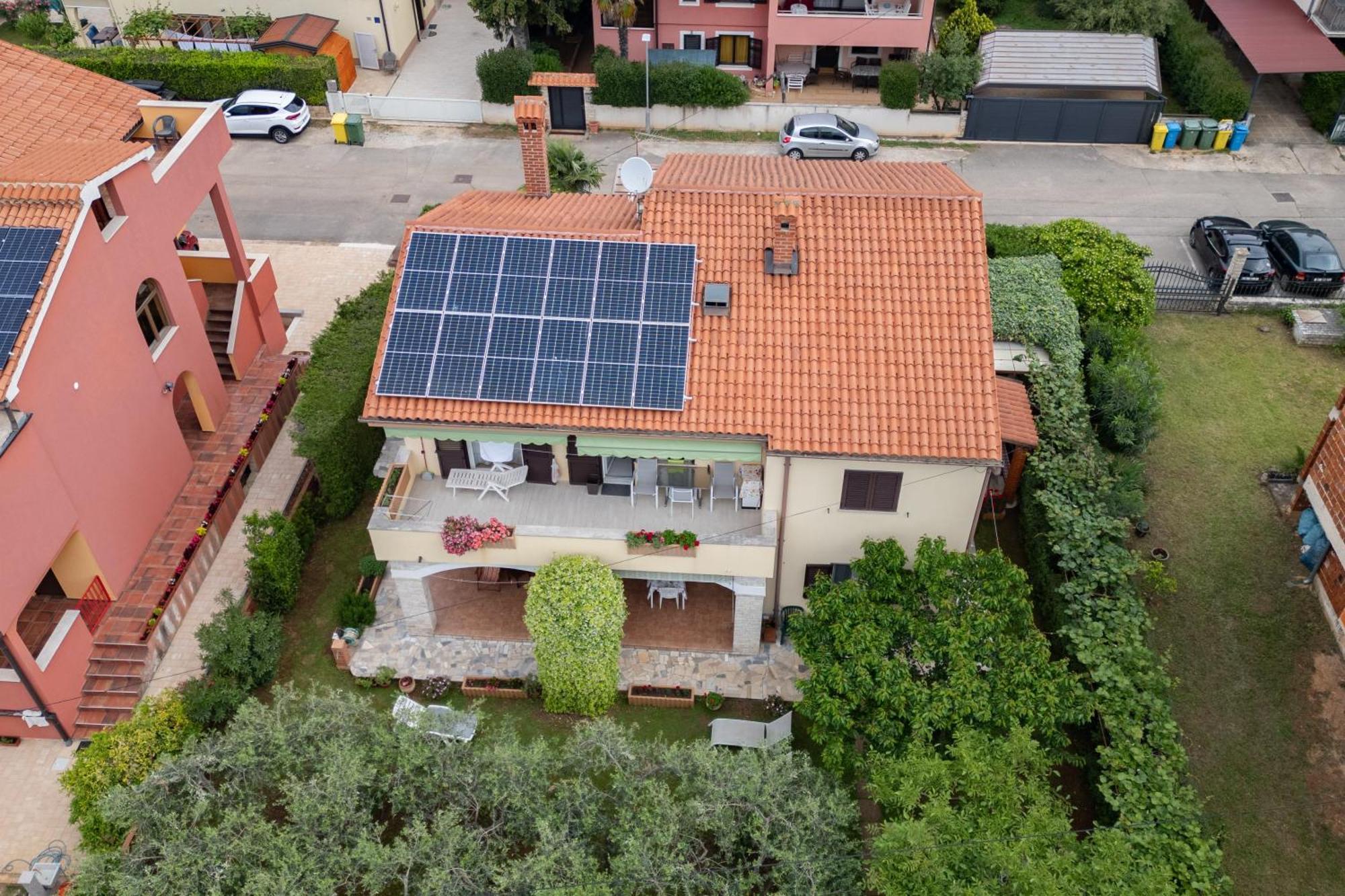 Apartments Mirella Новиград Экстерьер фото